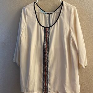 Maurices blouse size small in tan color with very pretty colors in front